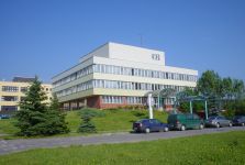 Budova V�S
